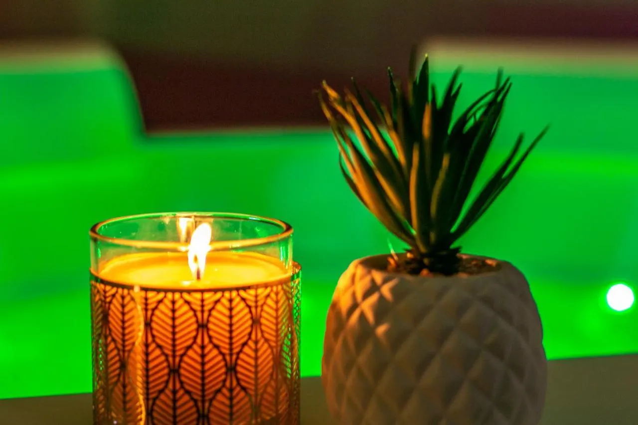 4 Star Suite Spa - Self Check-In Boloňa Penzion