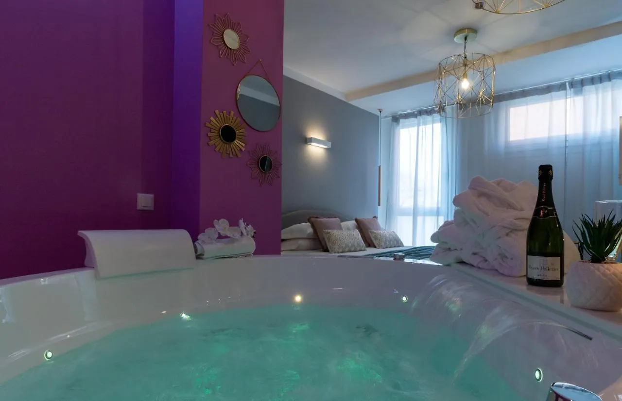 4 Star Suite Spa - Self Check-In Bologna 0*,