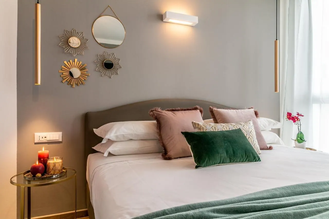 4 Star Suite Spa - Self Check-In Bologna Guest house