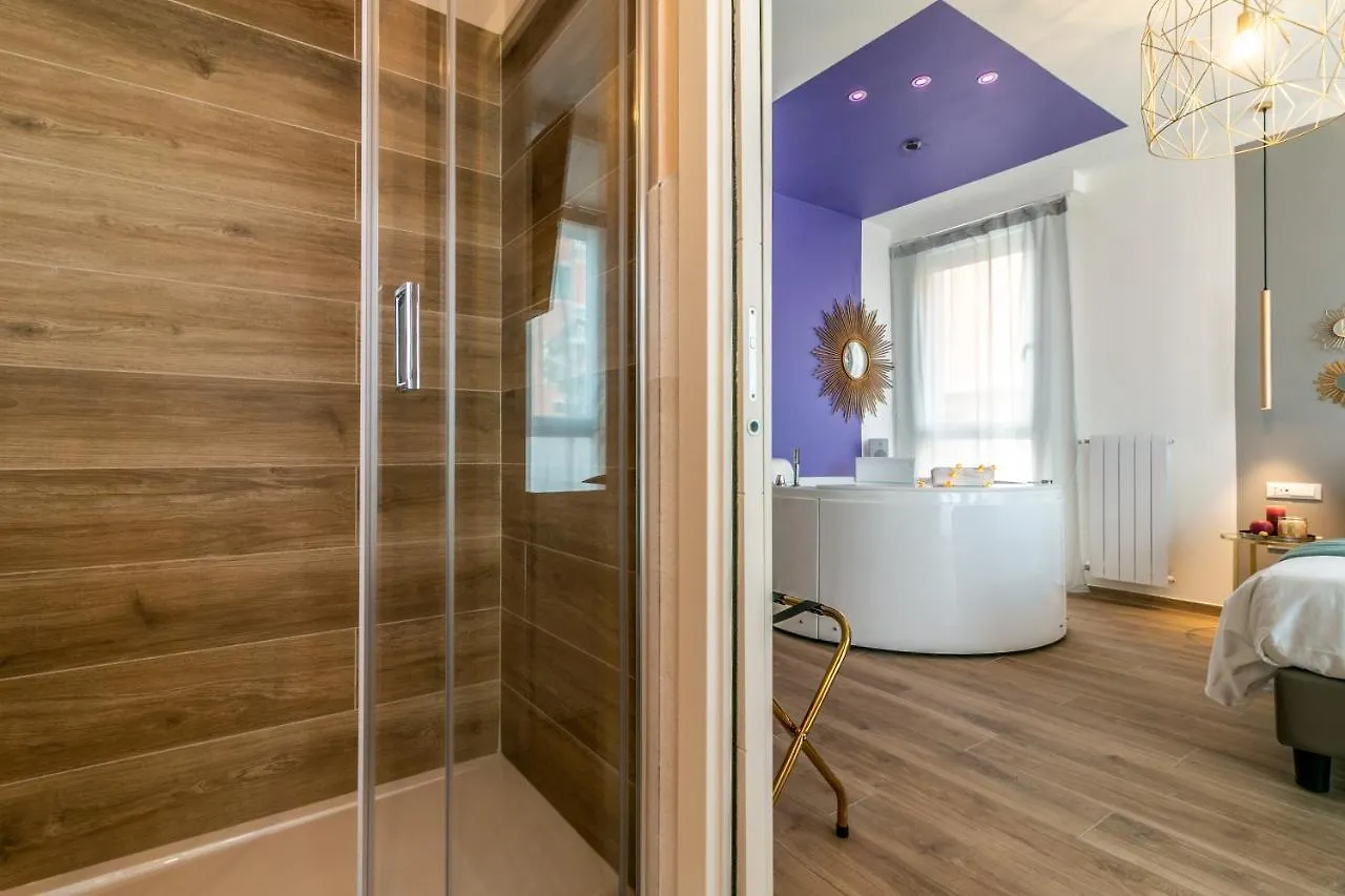 Guest house 4 Star Suite Spa - Self Check-In Bologna