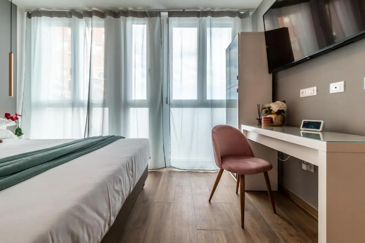 Guest house 4 Star Suite Spa - Self Check-In Bologna Italy
