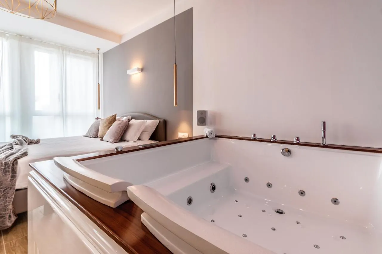 4 Star Suite Spa - Self Check-In Bologna Guest house